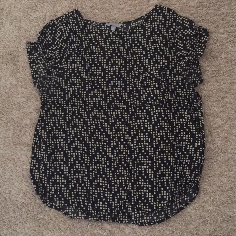 Short sleeve shirt with pocket